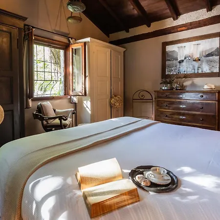 The Writer's Nest Il Rudere Pognana Lario