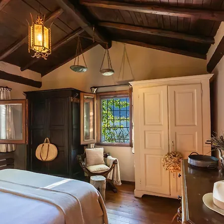 The Writer's Nest Il Rudere