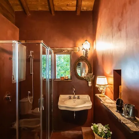 The Writer's Nest Il Rudere Lejlighed Pognana Lario